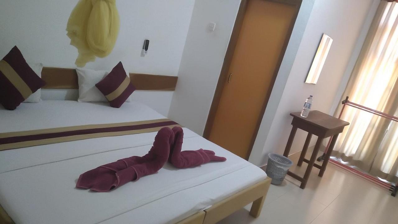 Treasure House Tourist Rest Otel Anuradhapura Dış mekan fotoğraf