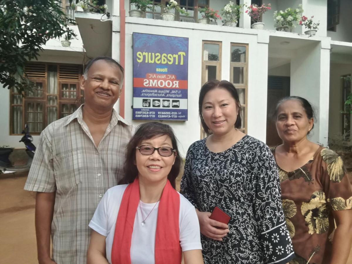 Treasure House Tourist Rest Otel Anuradhapura Dış mekan fotoğraf