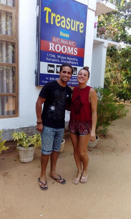 Treasure House Tourist Rest Otel Anuradhapura Dış mekan fotoğraf