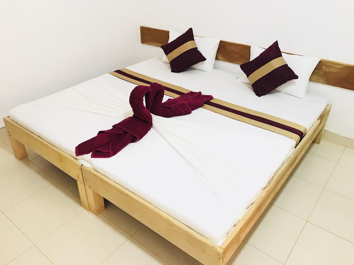 Treasure House Tourist Rest Otel Anuradhapura Dış mekan fotoğraf